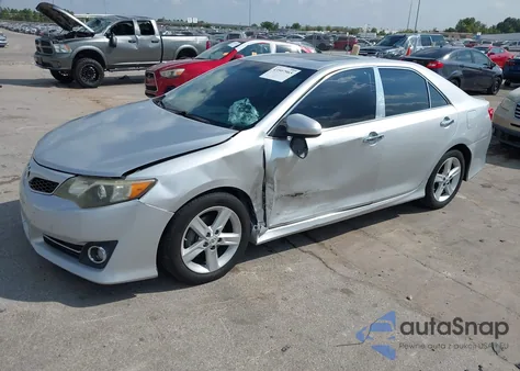 2012 Toyota Camry Se z USA, uszkodzony, nr VIN 4T1BF1FK5CU084430